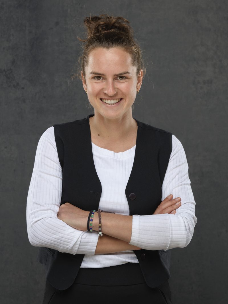 Irène Arnold